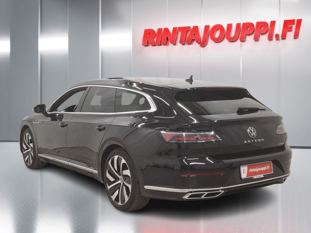 Volkswagen Arteon 2021 Musta