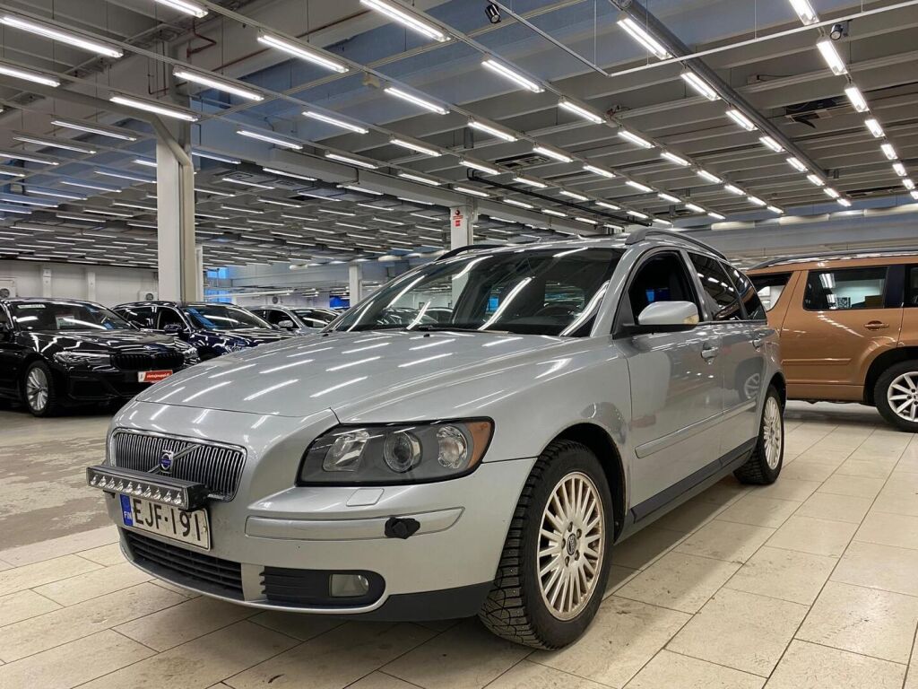 Volvo V50 2006 Harmaa