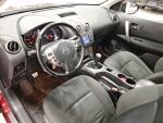 Nissan Qashqai+2 2011 Punainen