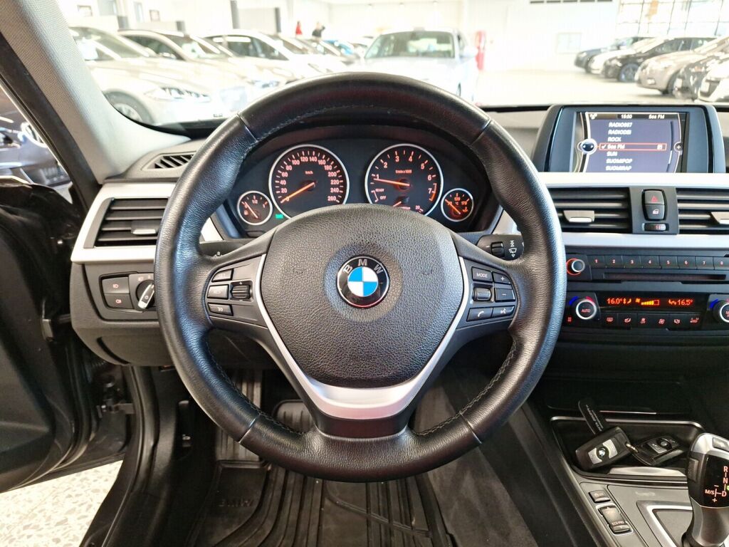 BMW 320 2013 Harmaa