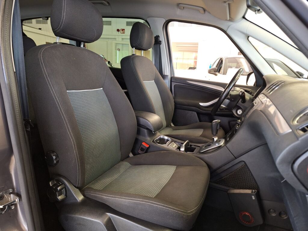 Ford Galaxy 2014 Ruskea (beige)