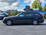 Mercedes-Benz E 2005 Musta