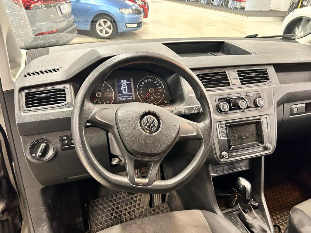 Volkswagen Caddy 2015 Musta