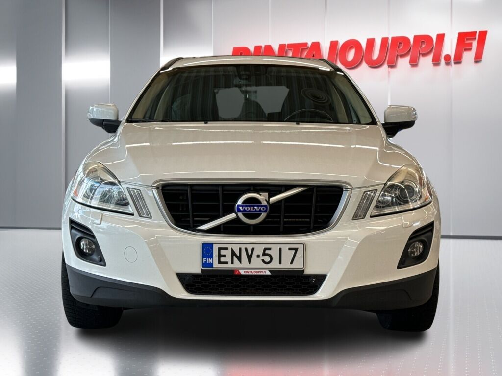 Volvo XC60 2009 Valkoinen