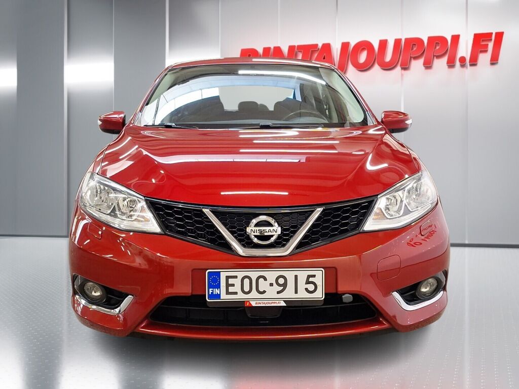 Nissan Pulsar 2017 Punainen