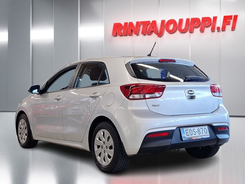 Kia Rio 2017 Hopea