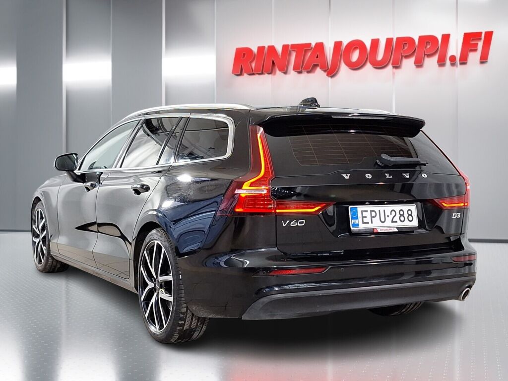 Volvo V60 2018 Musta