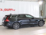 Volvo V60 2018 Musta