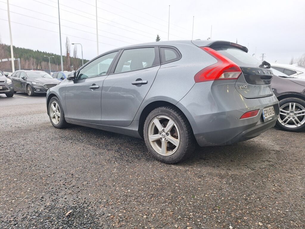 Volvo V40 2019 Harmaa