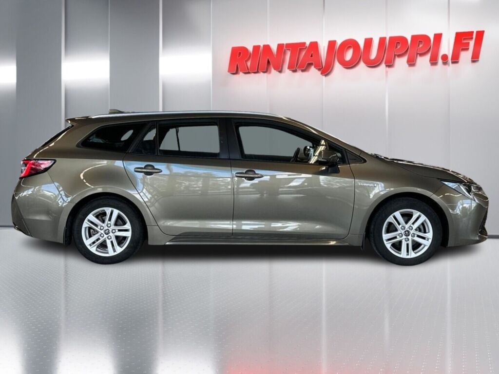 Toyota Corolla 2019 Ruskea (beige)