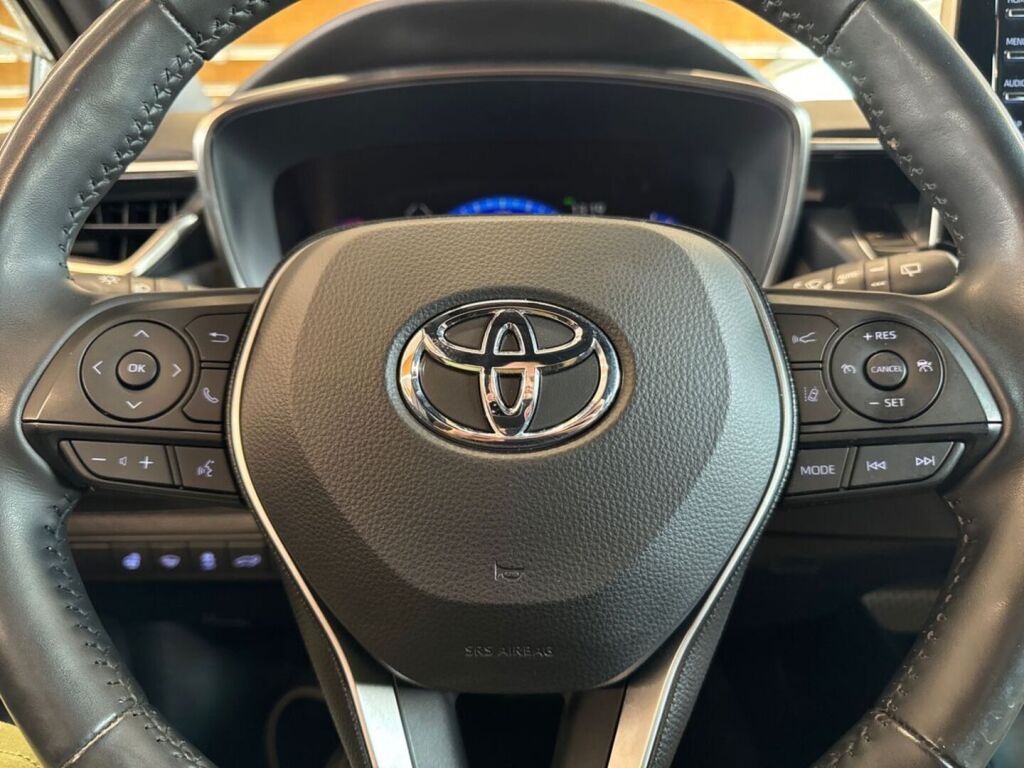 Toyota Corolla 2019 Ruskea (beige)