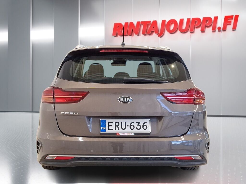 Kia Ceed 2020 Ruskea (beige)