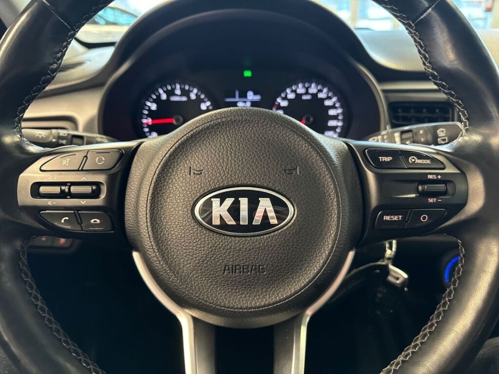 Kia Rio 2020 Hopea