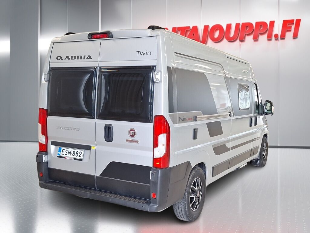 Adria TWIN SUPREME 600 SPB 2021 Harmaa