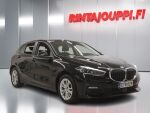 BMW 118 2021 Musta