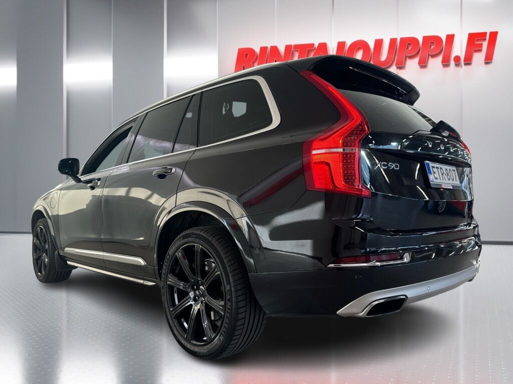 Volvo XC90 2016 Musta