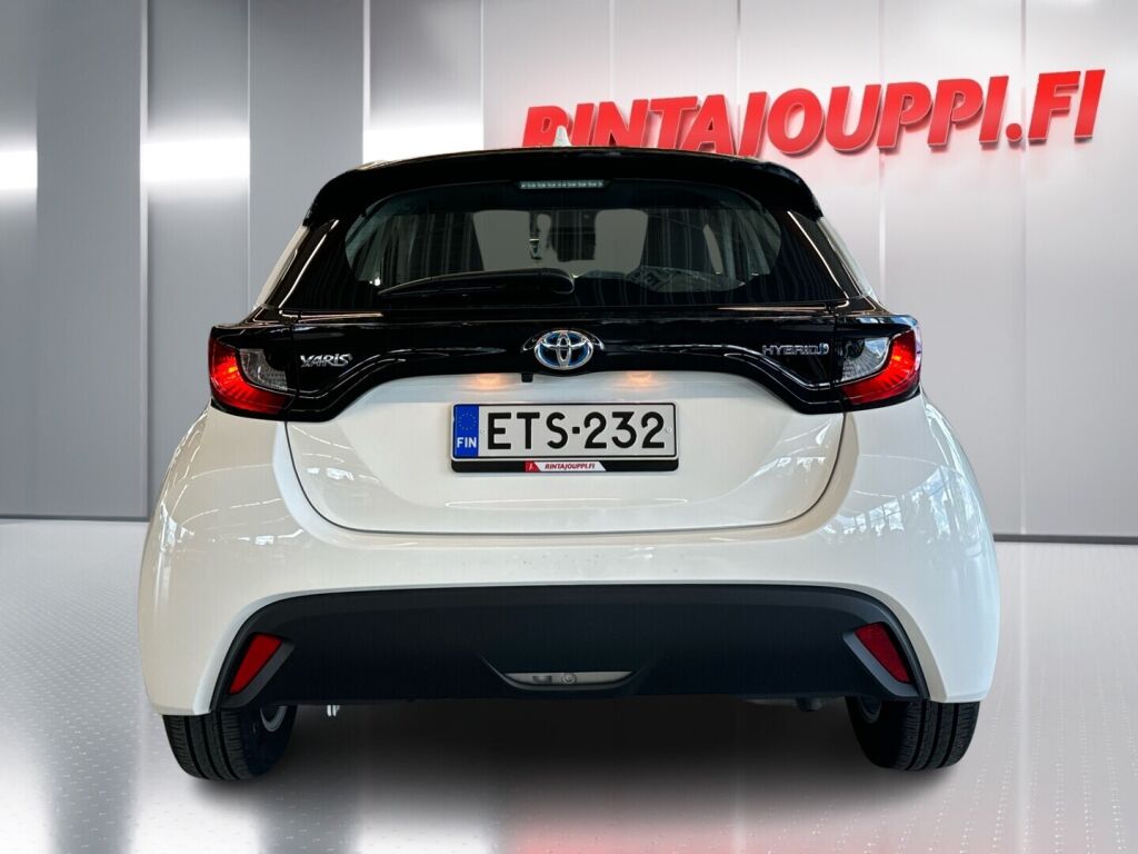 Toyota Yaris 2021 Valkoinen