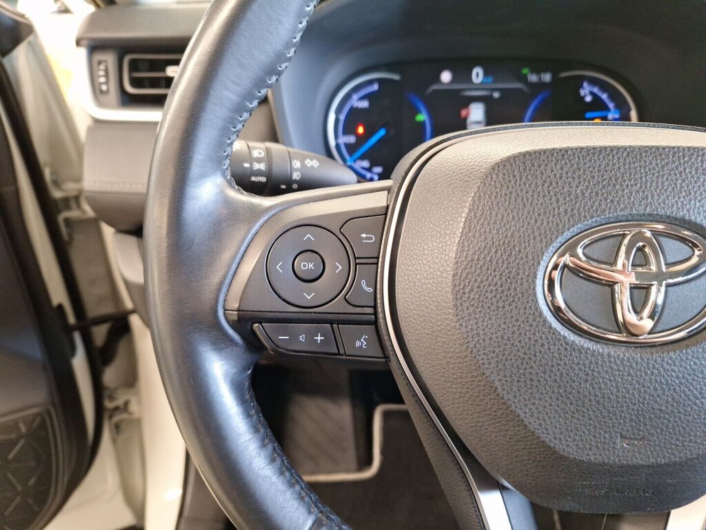 Toyota RAV4 2019 Valkoinen