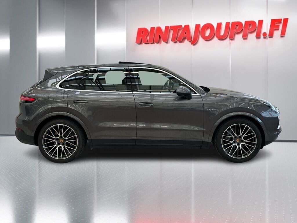 Porsche Cayenne 2021 Harmaa