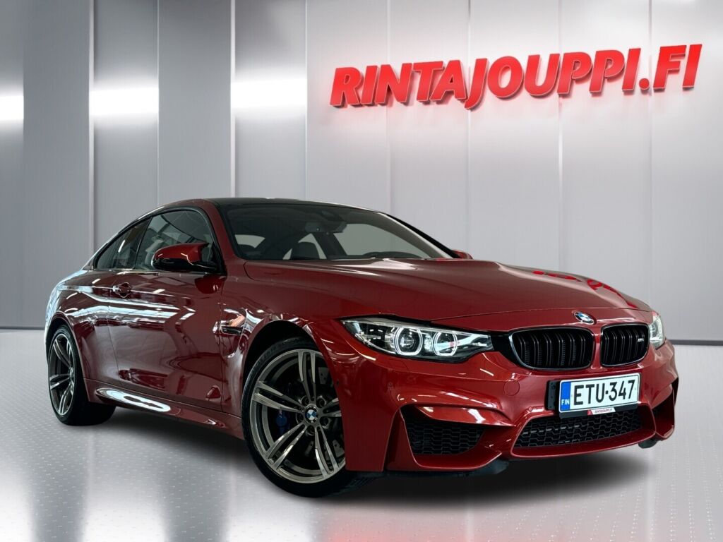 BMW M4 2017 Punainen