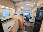 Adria Matrix Axess 670 SL 2022 Valkoinen