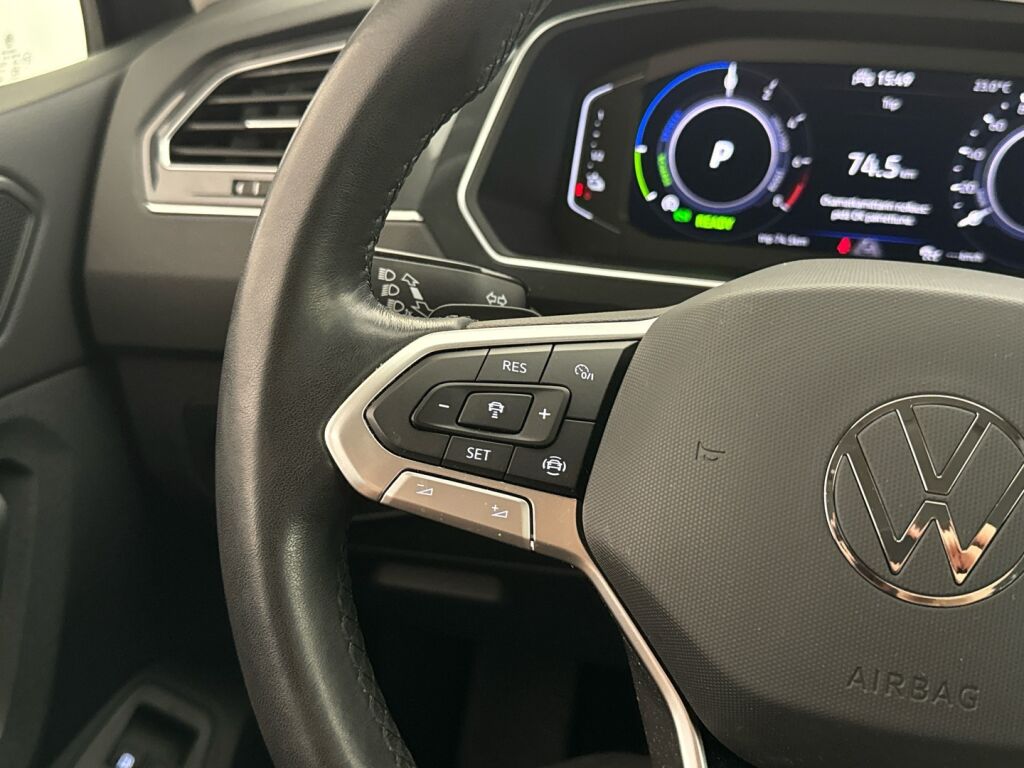 Volkswagen Tiguan 2022 Harmaa