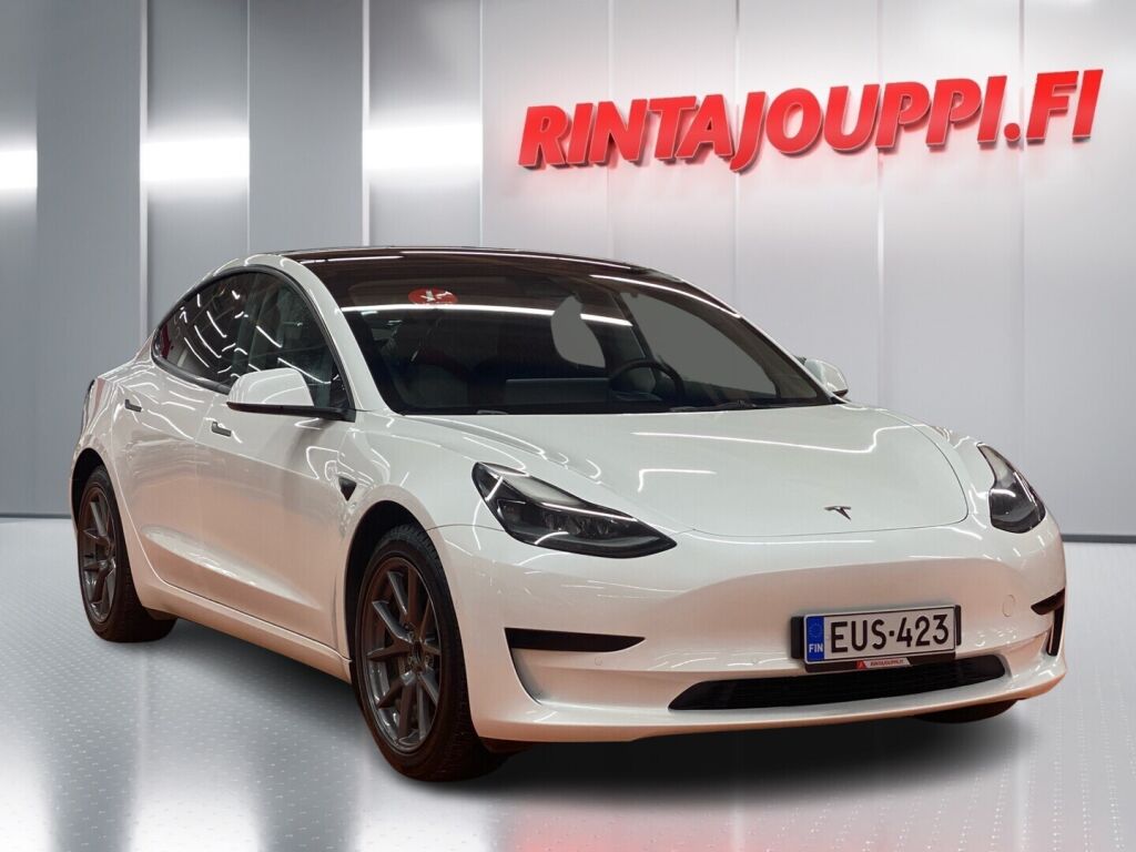 Tesla Model 3 2022 Valkoinen