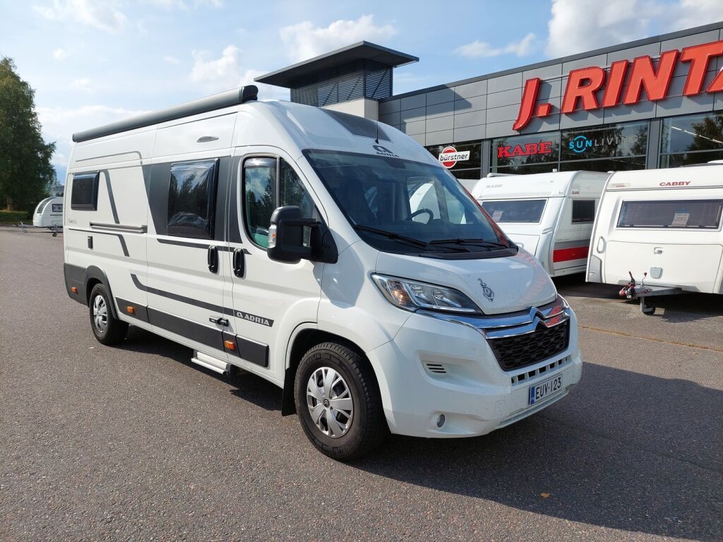 Adria Twin Axess 640 SL 2021 Valkoinen