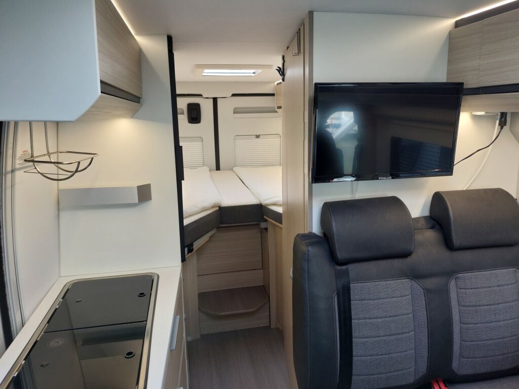 Adria Twin Axess 640 SL 2021 Valkoinen