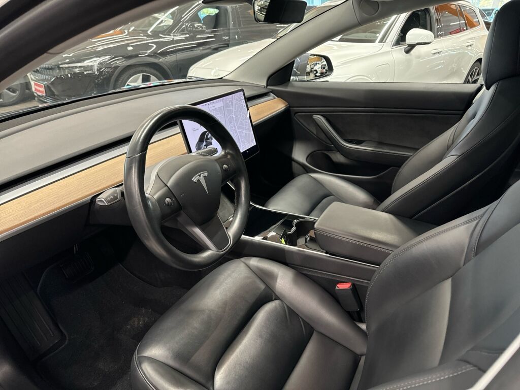 Tesla Model 3 2019 