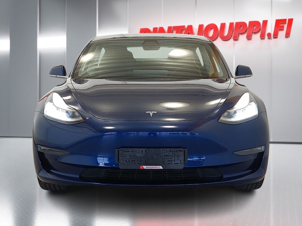 Tesla Model 3 2020 Sininen