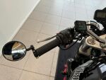 Triumph SPEED TRIPLE 2004 Musta