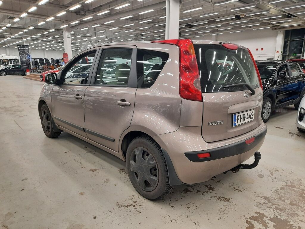 Nissan Note 2006 Ruskea (beige)