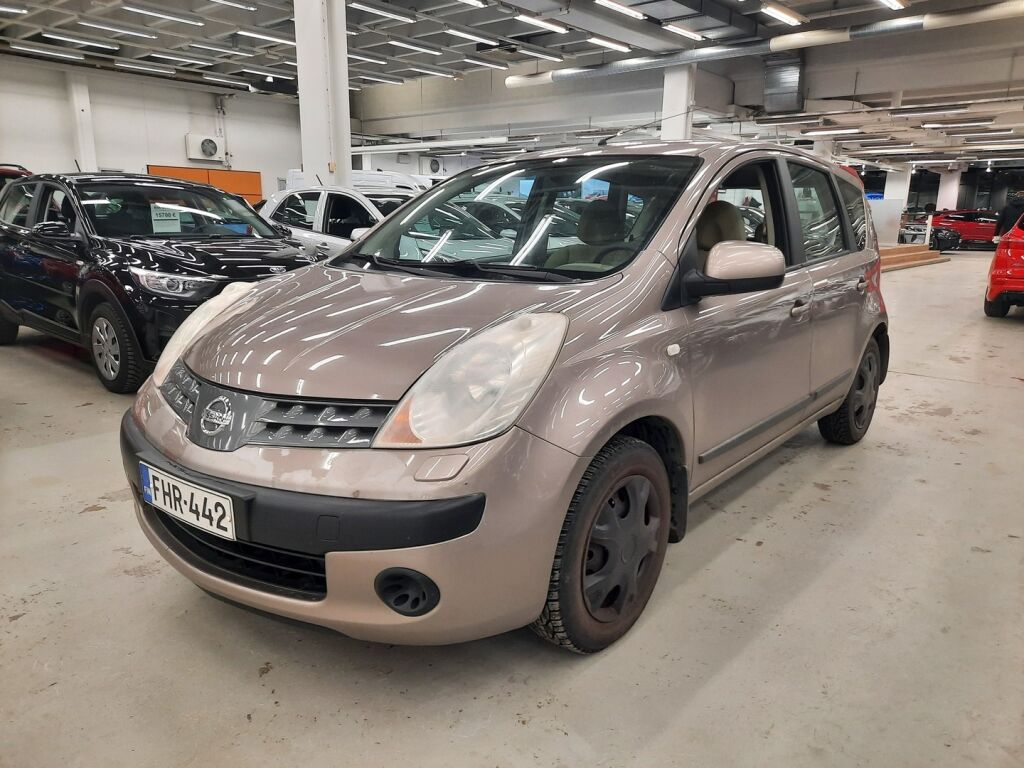 Nissan Note 2006 Ruskea (beige)