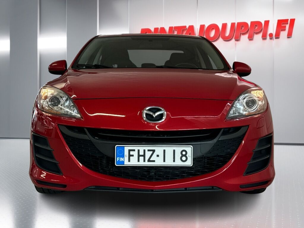 Mazda Mazda3 2010 Punainen