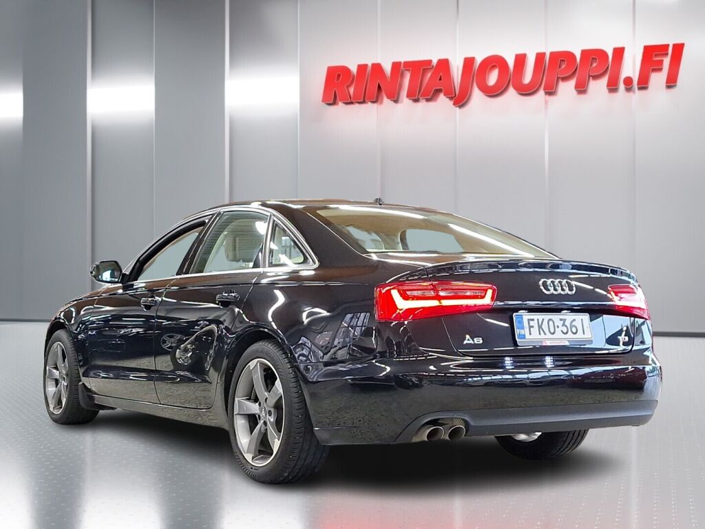 Audi A6 2012 Musta