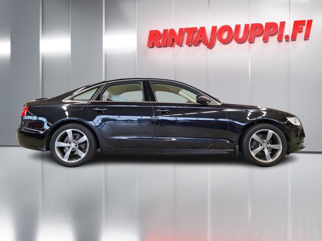 Audi A6 2012 Musta