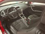 Opel Astra 2012 Punainen