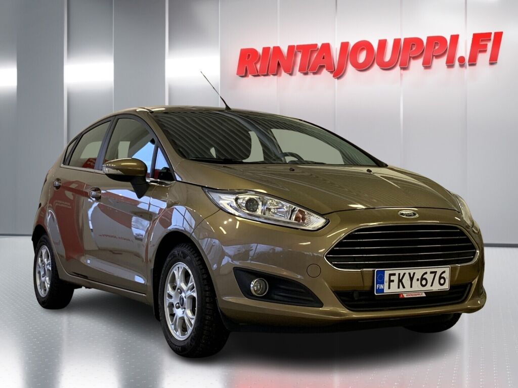 Ford Fiesta 2013 Ruskea (beige)