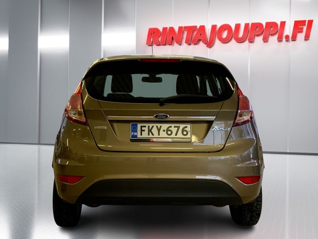 Ford Fiesta 2013 Ruskea (beige)