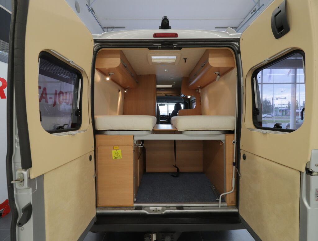 Adria TWIN 600 SL 2012 Hopea