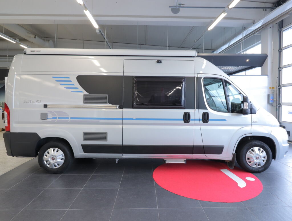 Adria TWIN 600 SL 2012 Hopea