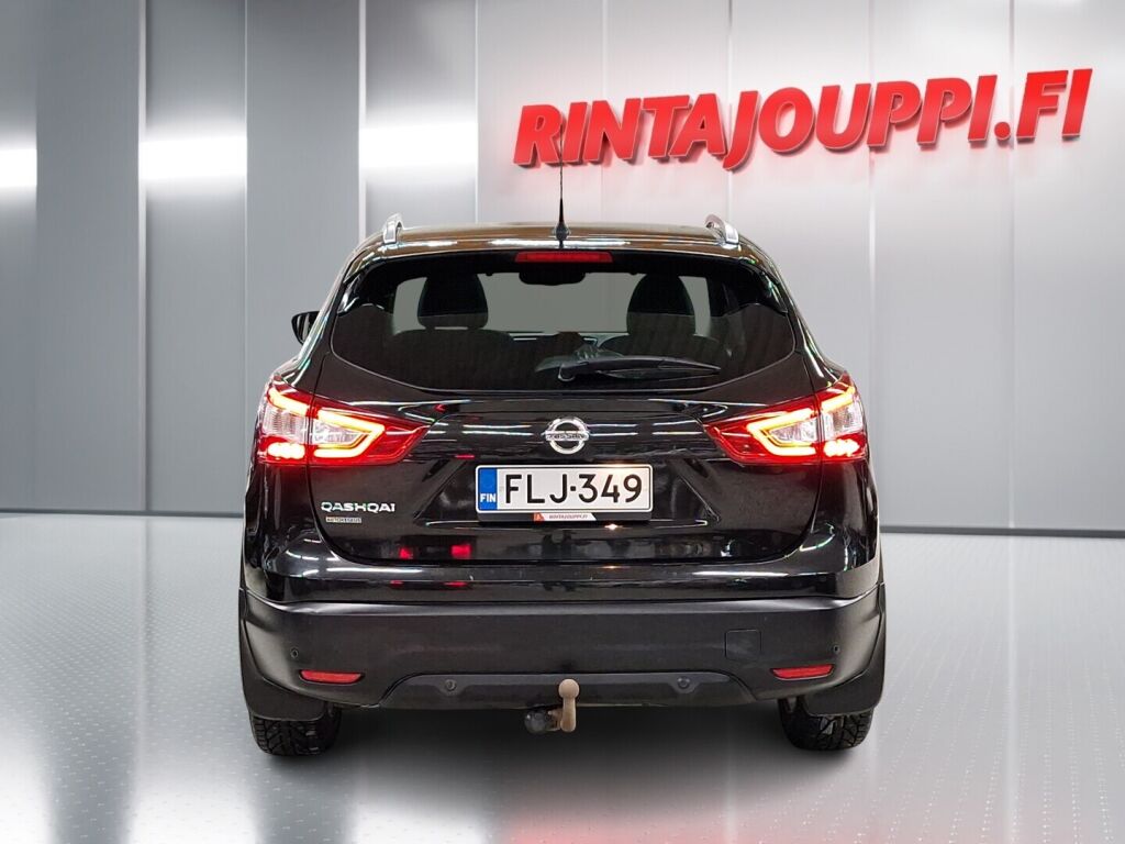 Nissan Qashqai 2014 Musta