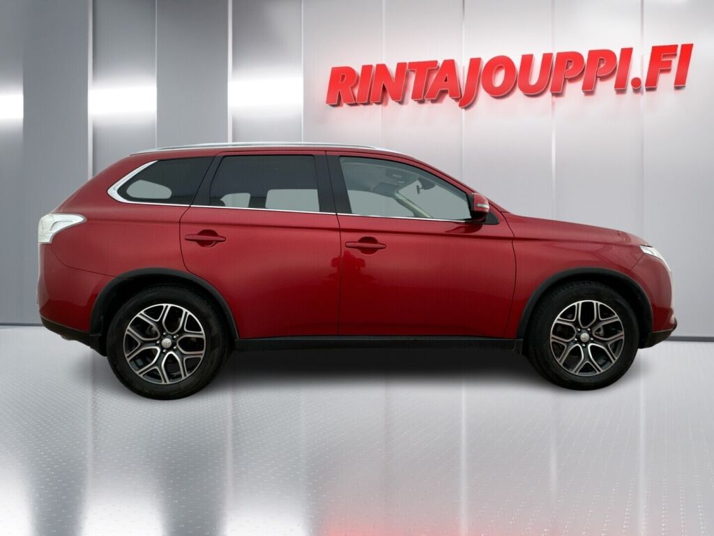 Mitsubishi Outlander 2014 Punainen