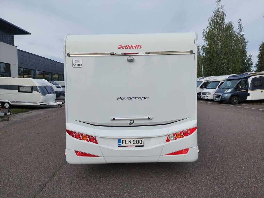 Dethleffs T7051 2015 Valkoinen