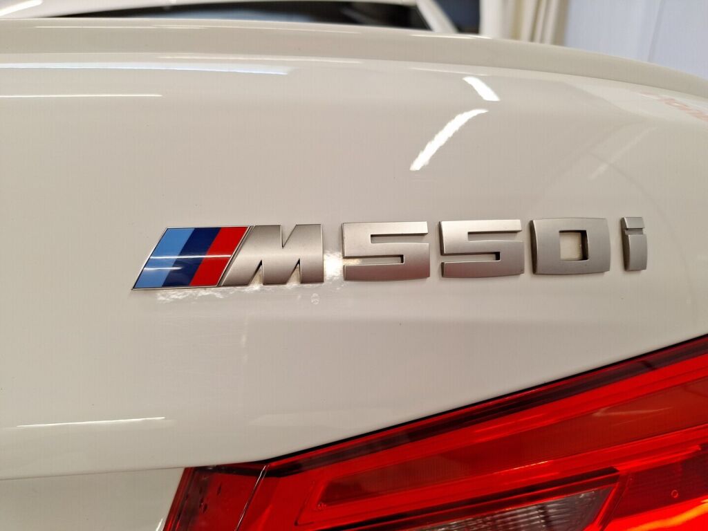 BMW M550i 2017 Valkoinen