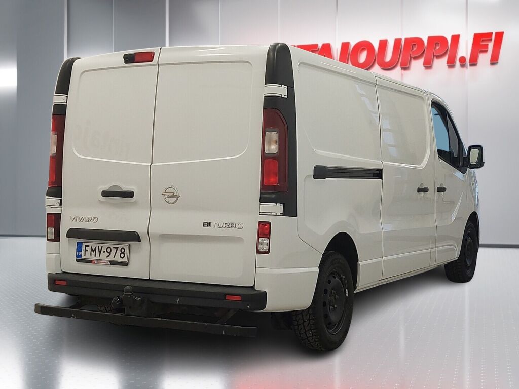 Opel Vivaro 2017 Valkoinen