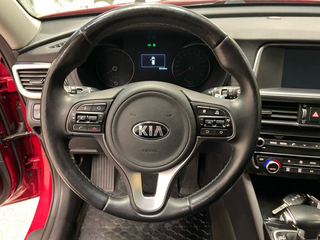 Kia Optima 2018 Punainen