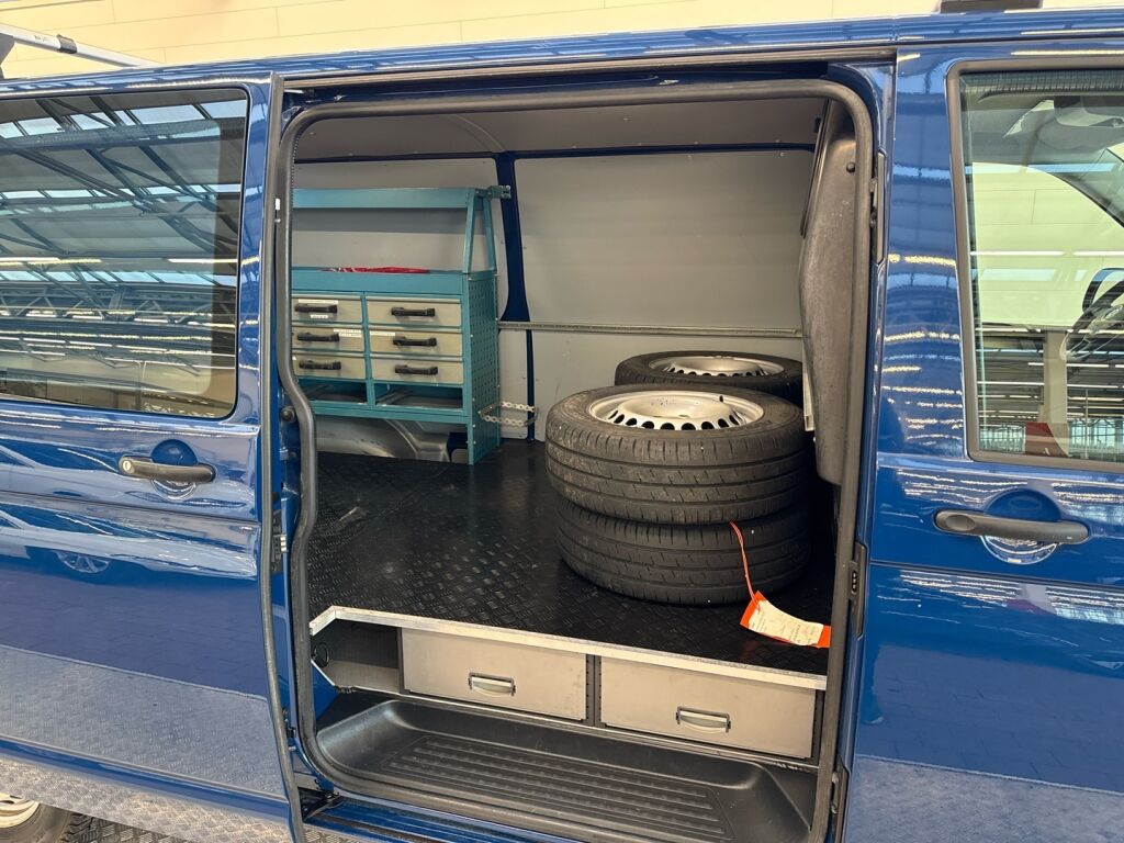 Volkswagen Transporter 2019 Sininen