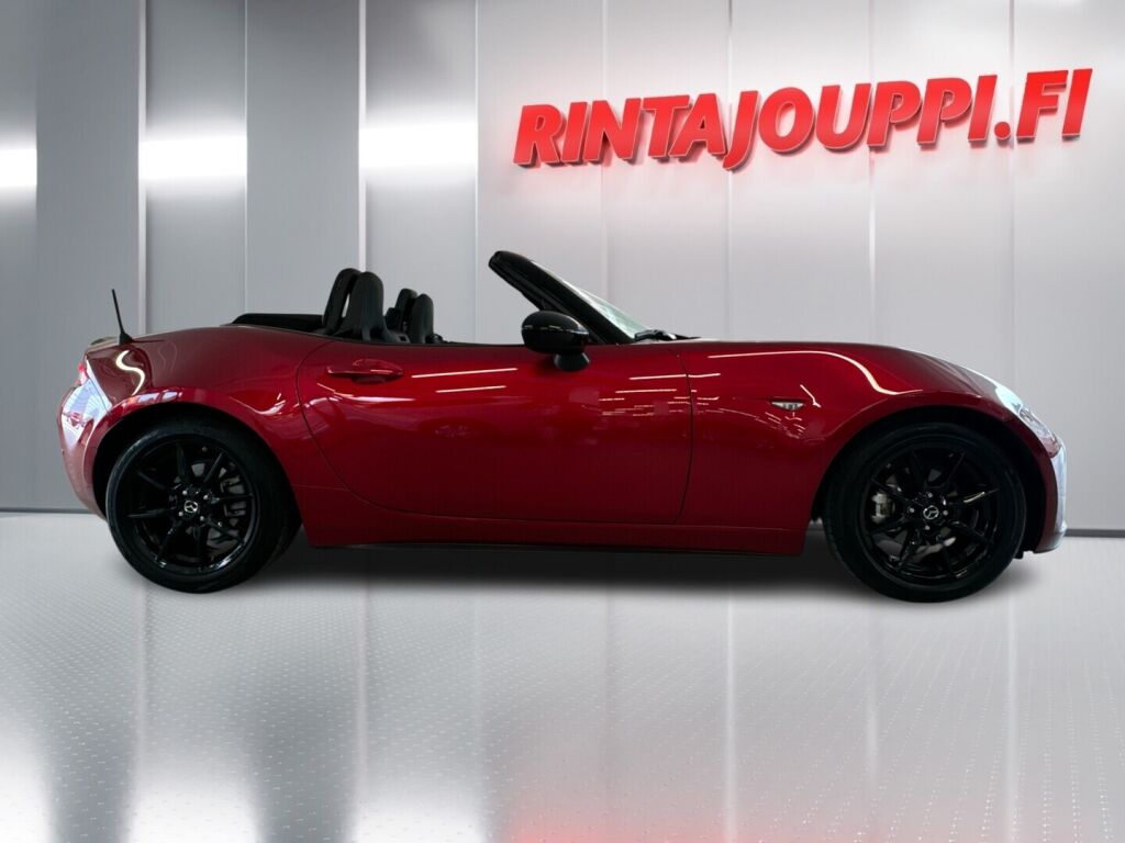 Mazda MX-5 2021 Punainen